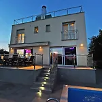 Valerio * פורץ
