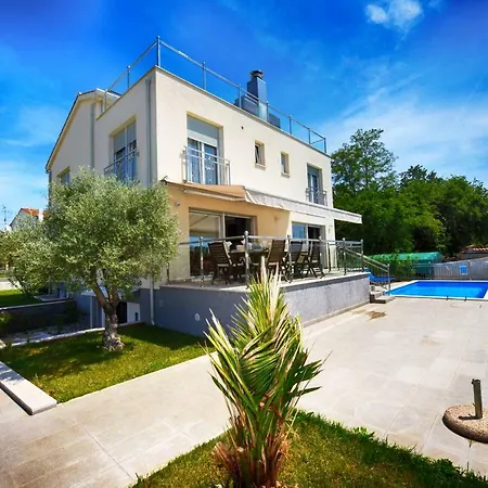 Valerio Villa Porec