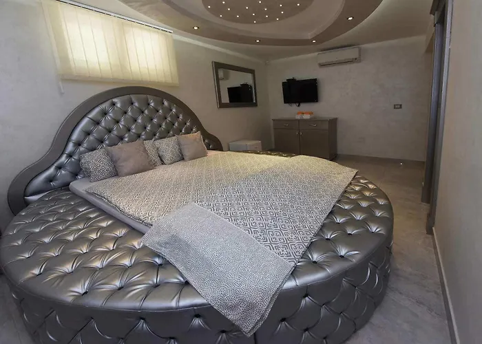 瓦莱里奥别墅 别墅