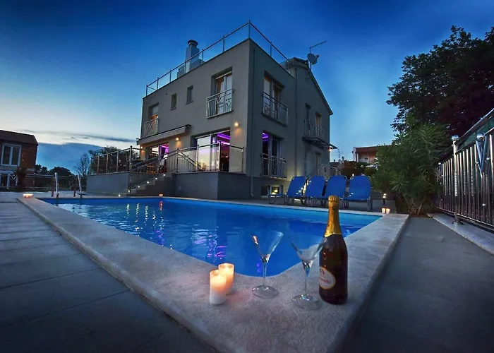 瓦莱里奥别墅 别墅 波雷奇