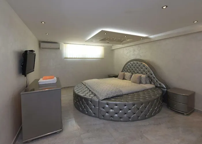 瓦莱里奥别墅 别墅 波雷奇