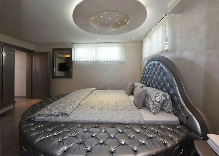 瓦莱里奥别墅 * 波雷奇